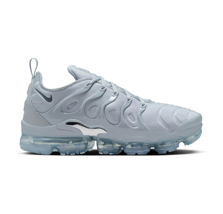 Nike Air VaporMax Plus Sneakers in Light Grey
