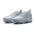 Nike Air VaporMax Plus Sneakers in Light Grey