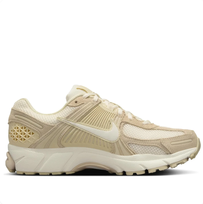 Nike Zoom Vomero 5 Sneakers in Cream and Beige